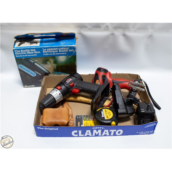FLAT OF TOOLS INCLUDING IMPACT DRIVER & MORE