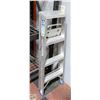Image 1 : 4 FOOT STEPLADDER REYNOLDS ALUMINUM LIGHT DUTY