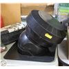 Image 1 : NEW DURAFLO TURBO ROOF ATTIC VENT - BLACK