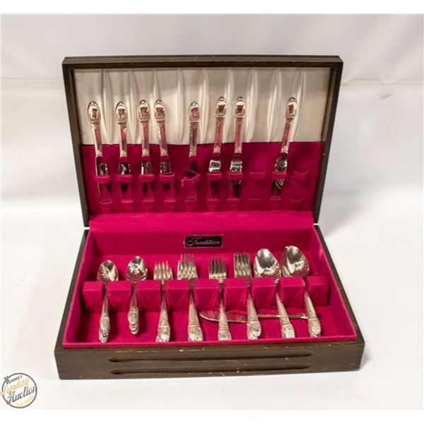 VINTAGE STERLING SILVER PLATED SET OF
