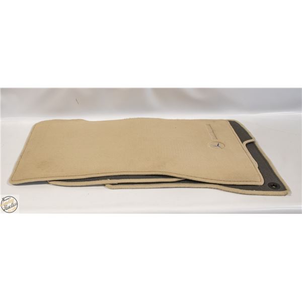 MERCEDES BENZ OEM FLOOR MATS FOR C CLASS