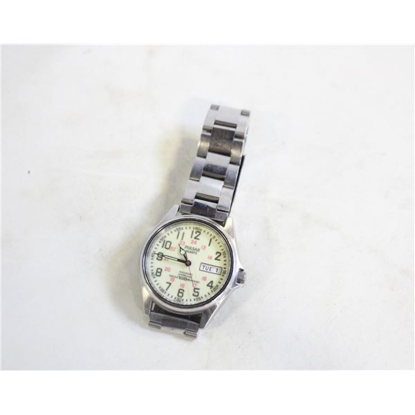 EARLY CITIZEN ECO-DRIVE RAILROAD WATCH DAY/