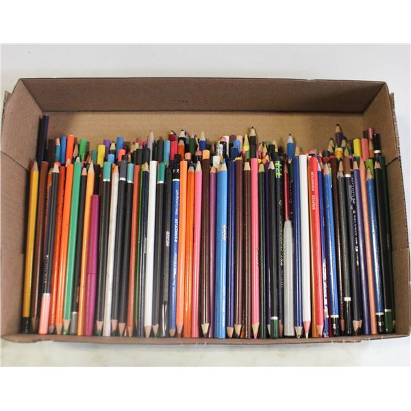 LARGE VOLUME OF COLORING PENCILS