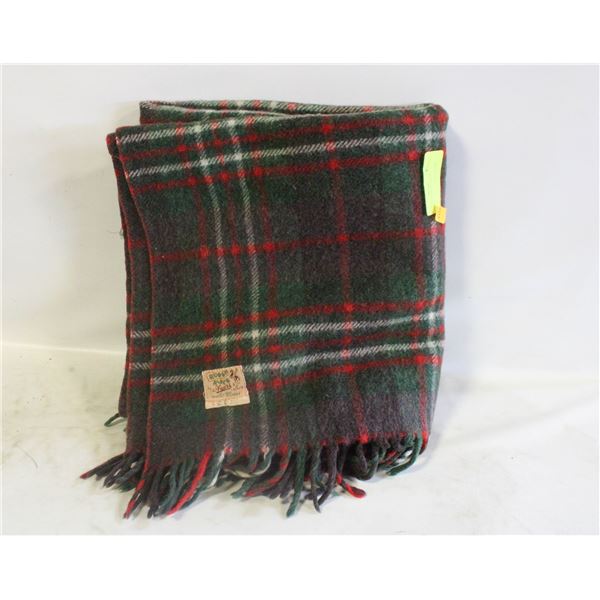 VINTAGE CANADIAN WOOL BLANKET