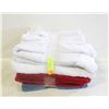 Image 1 : PKG OF SURPLUS TOWELS