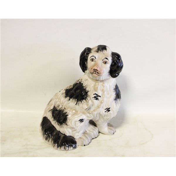 STAFFORDSHIRE CERAMIC DOG