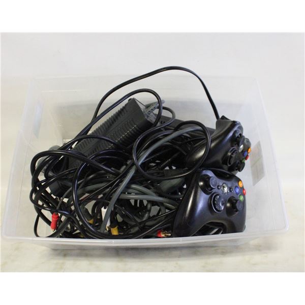 LOT OF XBOX ACCESSORIES