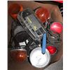 Image 1 : FLAT OF ASSORTED MOTOR VEHICLE SAFETY LIGHTS