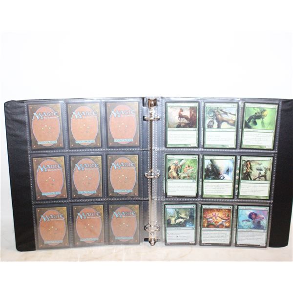 BINDER OF MAGIC CARDS