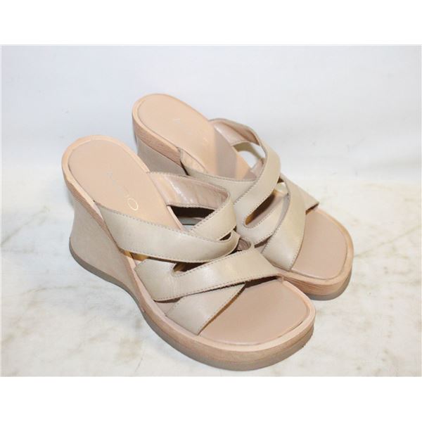 PAIR OF LADIES ALDO SLIP-ON SANDALS WITH