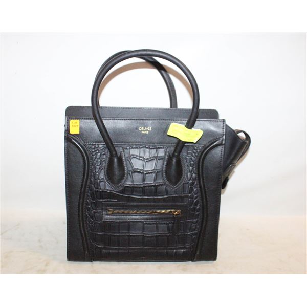 AUTHENTIC CELINE PARIS LEATHER PURSE