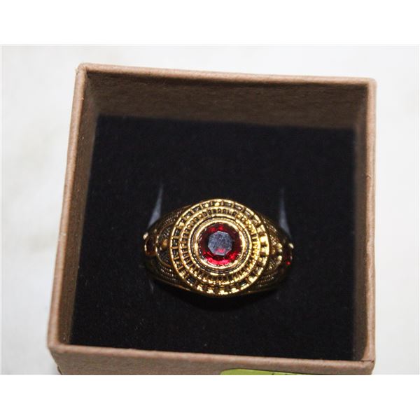 NEW MENS RED STONE RING SIZE 12