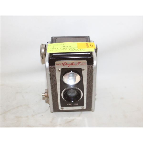 VINTAGE KODAK CAMERA DUAFLEX IV TWIN LENS REFLEX