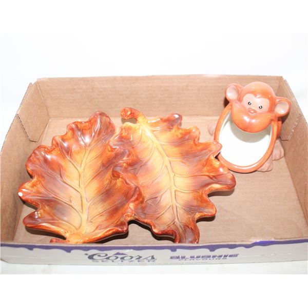 VINTAGE 1970'S CERAMIC FALL LEAVES &