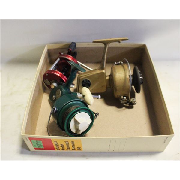 3 FISHING REELS. (BERKELEY, PENN AND