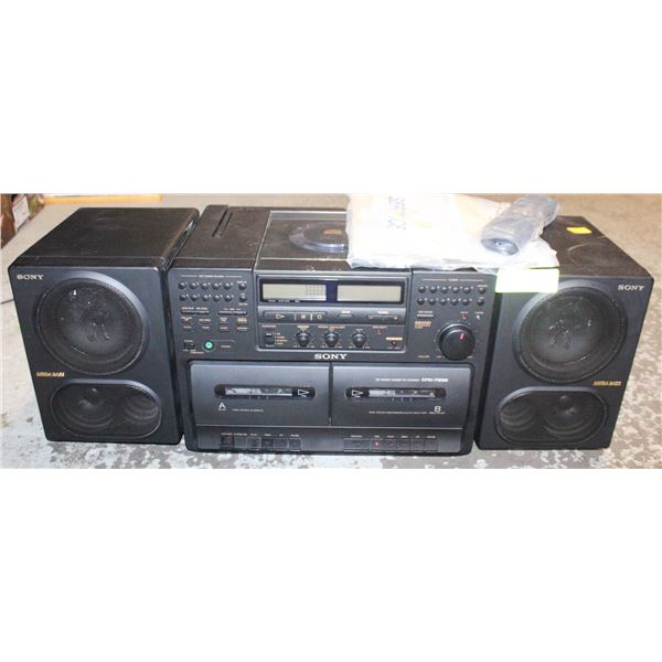 SONY CFD 740 BOOMBOX