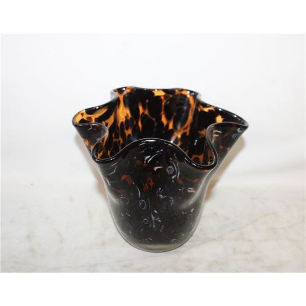 VINTAGE LUSTERWARE VASE