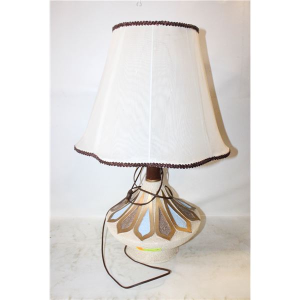 MID CENTURY WORKING LAMP