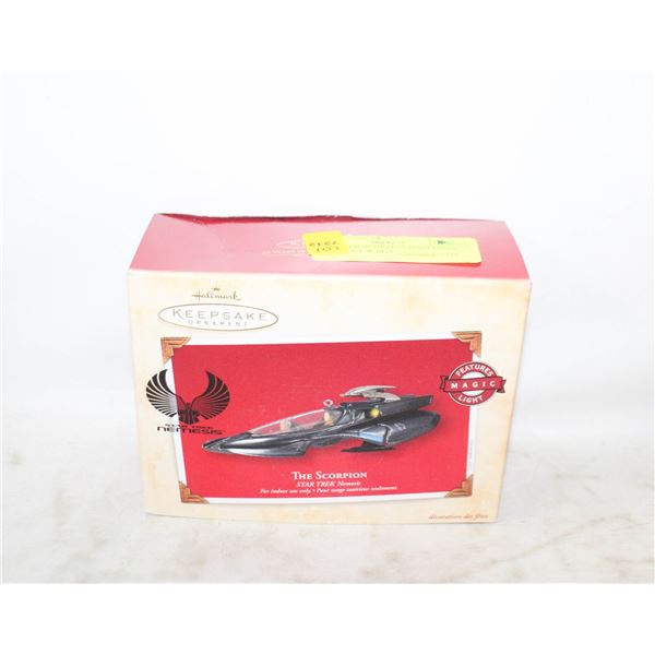 STAR TREK SCORPION HALLMARK ORNAMENT W BOX