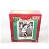 Image 1 : WW2 KISS HALLMARK ORNAMENT W BOX