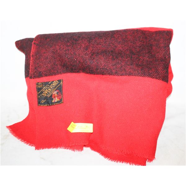 LARGE MINT TRAPPER POINT BLANKET