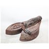 Image 1 : ANTIQUE IRONS