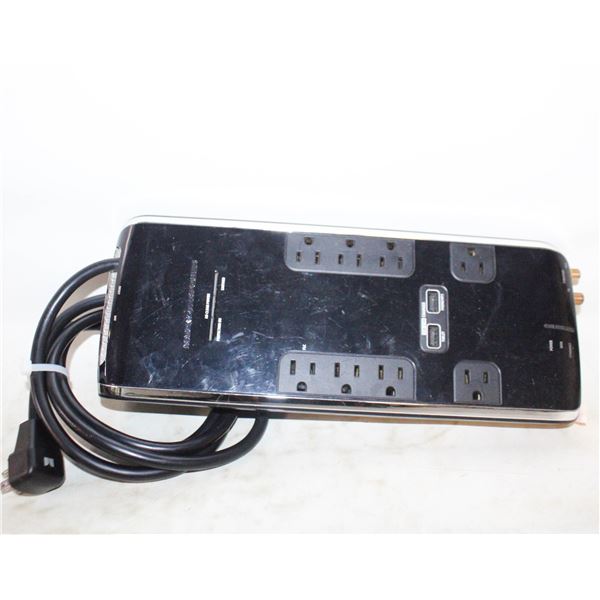 MONSTER POWER BAR WITH USB OUTLETS