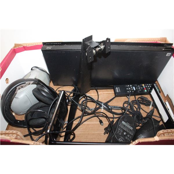 BOX OF ELECTRONICS, AND SONT BUL-RAY