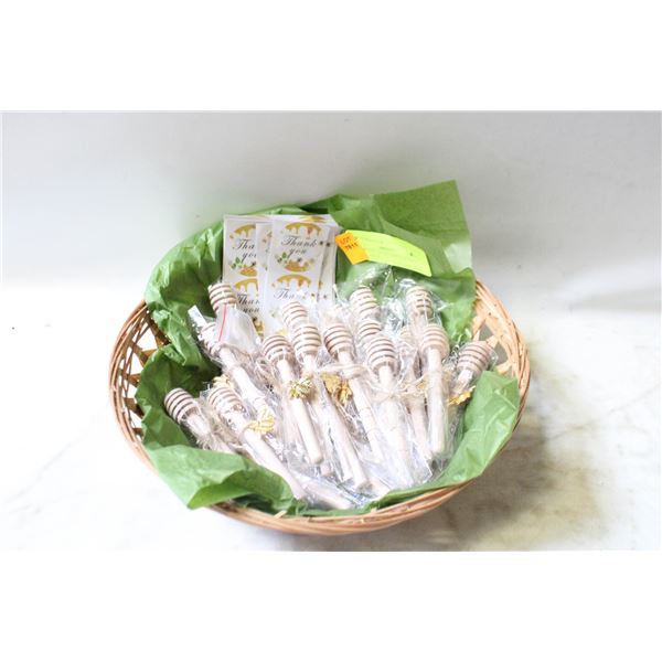 LOT OF QTY 25 WOODEN HONEY DIPPER STICKS