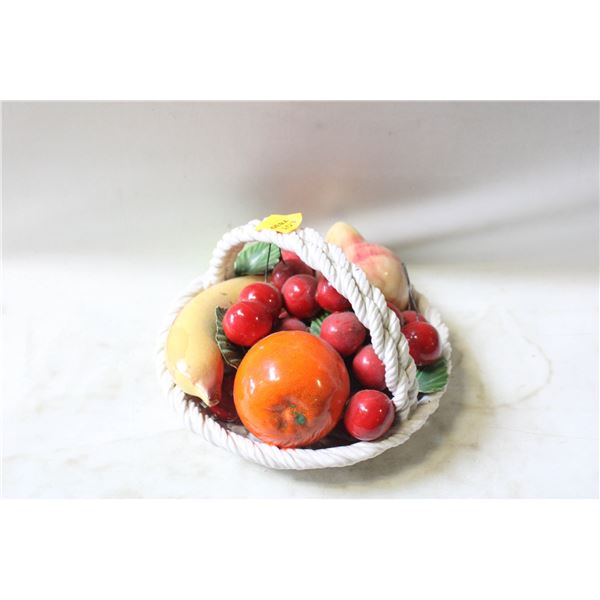 MID-CENTURY ITALIAN CERAMIC FRUIT BOWL