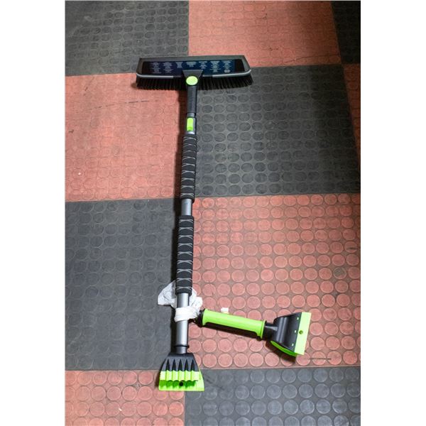 POLAR XTREME SNOW BRUSH AND ICE SCRAPER - 58"