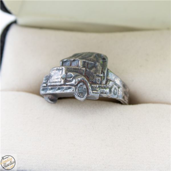 .925 SILVER 18 WHEELER TRUCK RING - SIZE 7.75