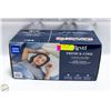Image 1 : REVEL GEL MEMORY FOAM COOLING PILLOW QUEEN SIZE