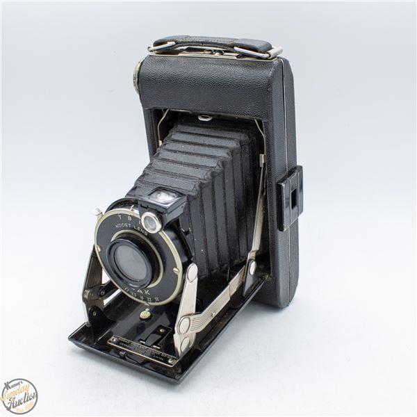 ANTIQUE KODAK VIGILANT JUNIOR CAMERA