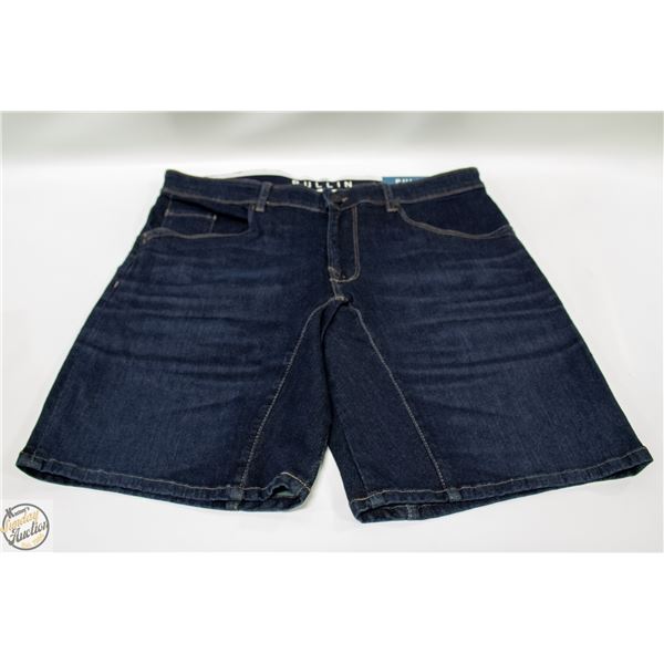 PULLIN REGULAR FIT SLIDE SHORT SIZE MEDIUM