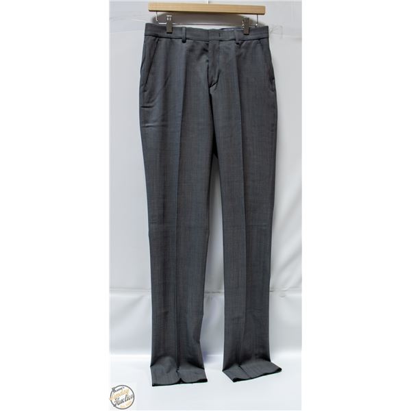 SAINT HILAIRE DRESS PANTS SIZE 30L
