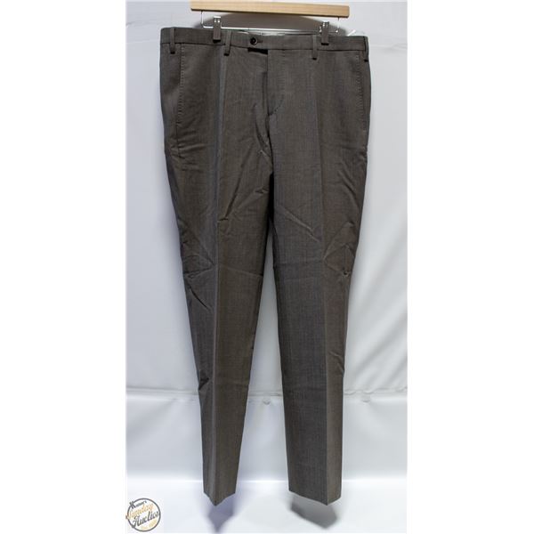 DRESS PANTS TAG SAYS SIZE 52 - LOOK CLOSER