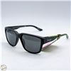 Image 1 : PAIR OF FOSTER GRANT SUNGLASSES