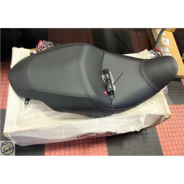 'MUSTANG MOTORCYCLE SEATS' BLACK LEATHER SEAT FOR