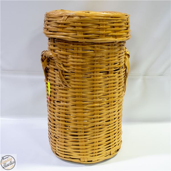 VINTAGE BROWN VINYL STORAGE