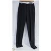 Image 1 : SAINT HILAIRE DRESS PANTS SIZE 30R