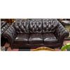 Image 1 : BROWN LEATHER CHESTERFIELD SOFA FEATURING CLASSIC