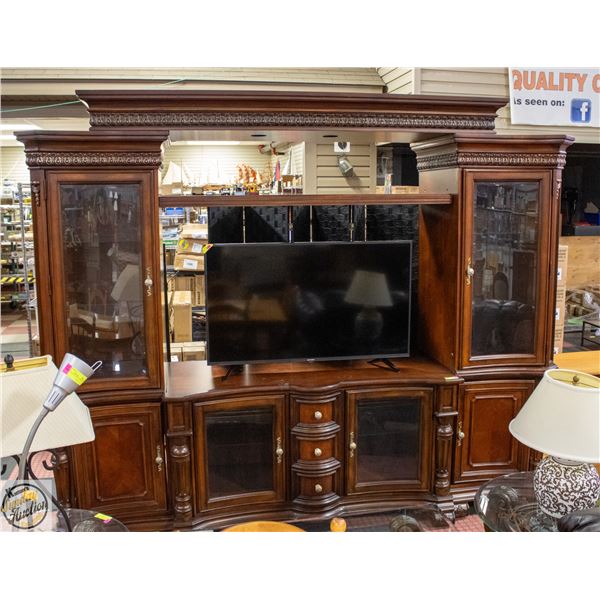 SOLID WOOD ENTERTAINMENT SET FEAT INTRICATE RAISED