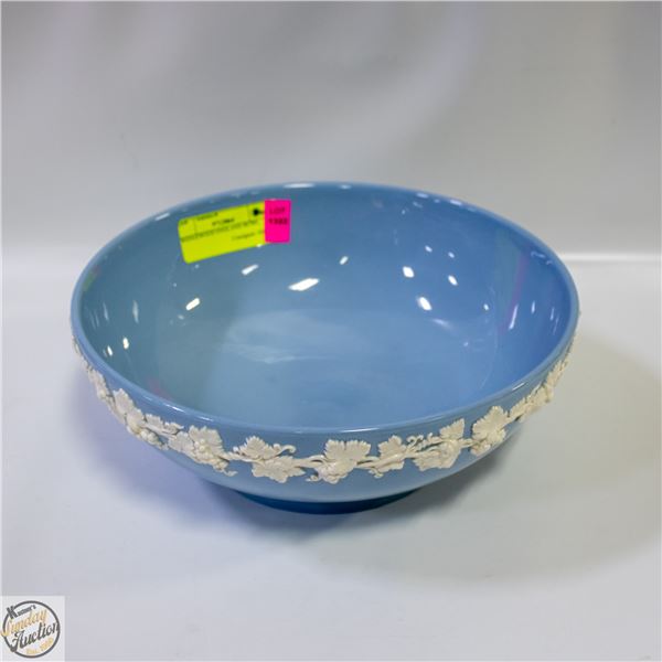 WEDGEWOOD ENGLAND BOWL 10.5" DIAMETER