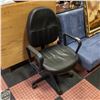 Image 1 : ERGONOMIC WHEELED SWIVEL OFFICE CHAIR
