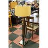 Image 1 : ADJUSTABLE HEIGHT FLOOR LAMP