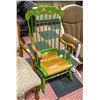 Image 1 : SOLID WOOD ROCKING CHAIR