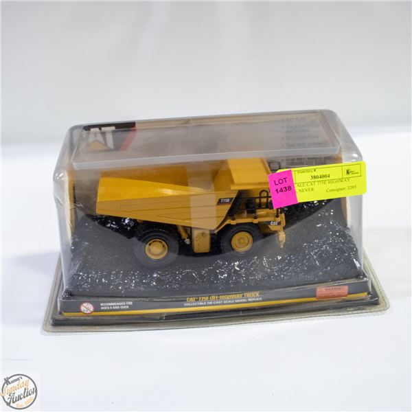 1:64 SCALE CAT 775E HIGHWAY TRUCK NEVER