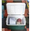 Image 1 : COLEMAN COOLER WITH QUICK LID AND RUBBERMAID