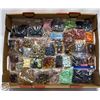 Image 1 : 1000'S OF VARIOUS KINDS & COLOURS OF